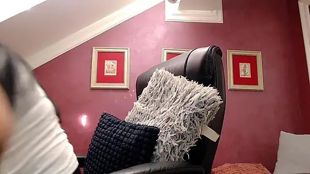 Wetandnaughtyxx online show from September 16, 9:21 am