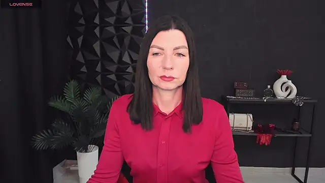 Snapshot of MonicaCheerful chatting on March 2, 9:10 am MonicaCheerful online show from March 2, 9:10 am