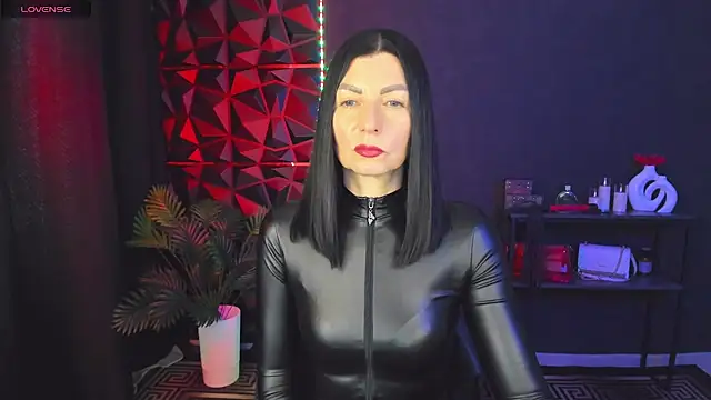 Snapshot of MonicaCheerful chatting on March 19, 11:17 am MonicaCheerful online show from March 19, 11:17 am