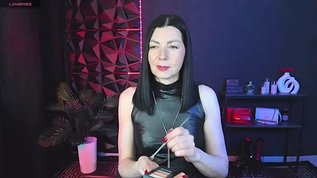 Snapshot of MonicaCheerful chatting on March 20, 11:27 am MonicaCheerful online show from March 20, 11:27 am