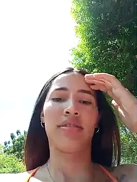 Snapshot of -Nicol chatting on February 20, 4:36 pm -Nicol online show from February 20, 4:36 pm