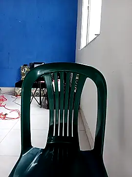 Snapshot of -Nicol chatting on March 4, 4:41 pm -Nicol online show from March 4, 4:41 pm