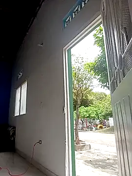 Snapshot of -Nicol chatting on March 14, 4:51 pm -Nicol online show from March 14, 4:51 pm