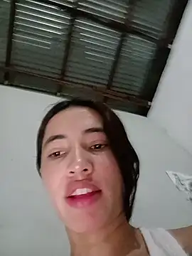 Snapshot of -Nicol chatting on October 4, 10:02 am -Nicol online show from October 4, 10:02 am