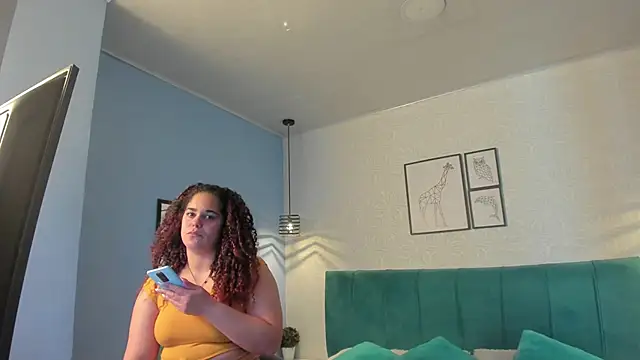 ninna curly online show from September 10, 9:37 pm