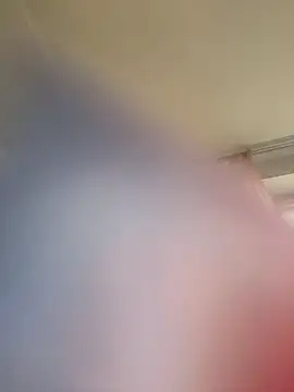 DearAlise online show from November 26, 8:48 am