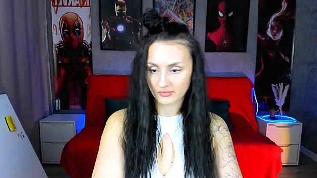 EmiliaBeynard online show from February 5, 2:05 pm