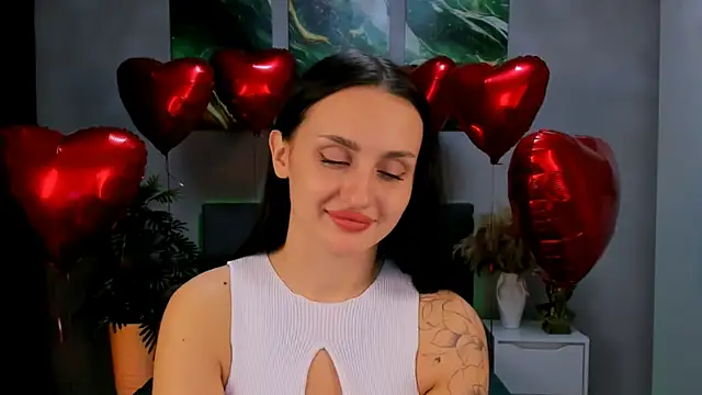 EmiliaBeynard online show from February 16, 2:00 pm