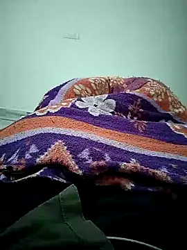 xmanrawan2 online show from February 1, 5:37 pm