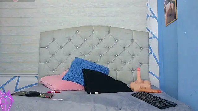 valeria  rouse online show from November 12, 9:36 pm