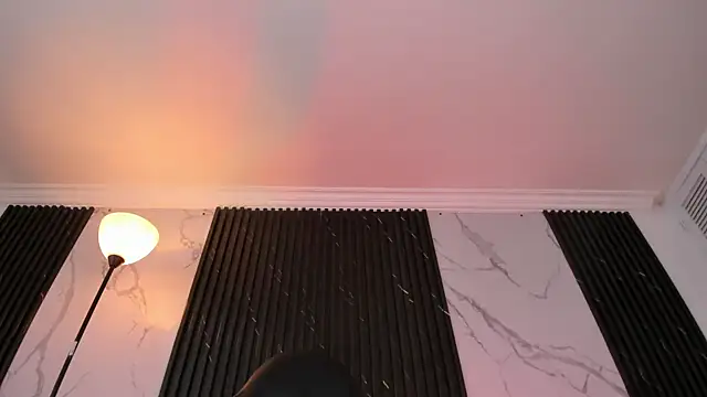 SadieManson  online show from March 5, 4:02 pm