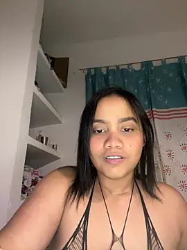 Snapshot of my_cam chatting on January 31, 3:30 am my cam online show from January 31, 3:30 am