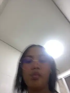 Snapshot of my_cam chatting on February 25, 8:51 pm my cam online show from February 25, 8:51 pm