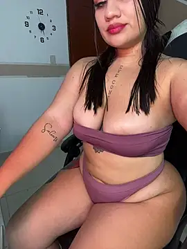 alexa cf online show from February 8, 11:33 am