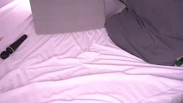 KathleenAnderson  online show from February 11, 2:13 pm