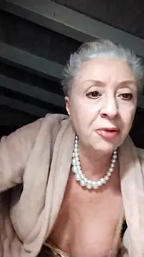 divinaerotica online show from February 2, 5:04 pm