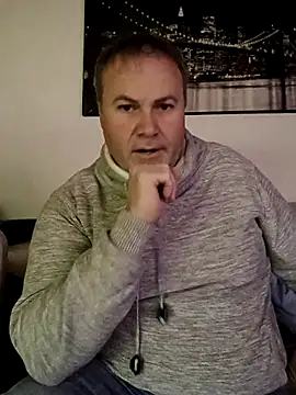 Pourleplasirs online show from November 30, 9:30 pm