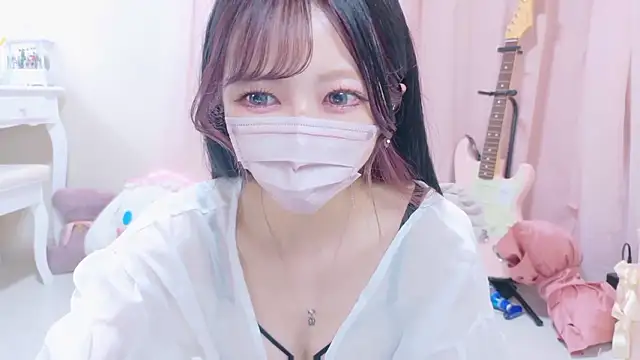 Snapshot of Megu-mimi chatting on September 23, 1:14 pm Megu-mimi online show from September 23, 1:14 pm