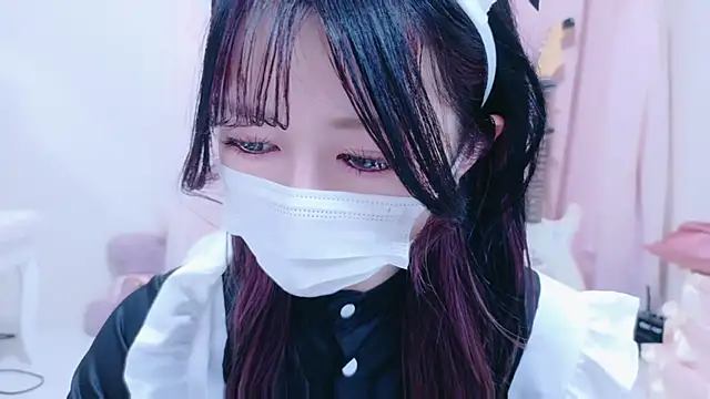 Snapshot of Megu-mimi chatting on October 28, 10:08 am Megu-mimi online show from October 28, 10:08 am