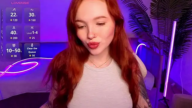 Maya Light online show from November 22, 8:24 am