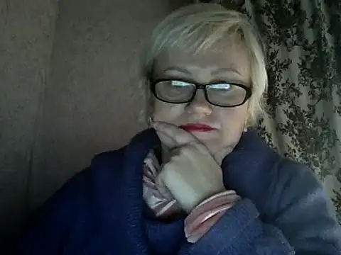 Mayya4321 online show from February 8, 3:00 pm