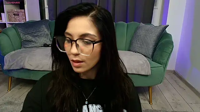 Snapshot of Deea_Vibe_Me chatting on February 26, 11:30 am Deea Vibe Me online show from February 26, 11:30 am