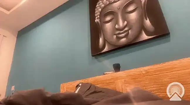 valure lera online show from March 6, 1:03 pm