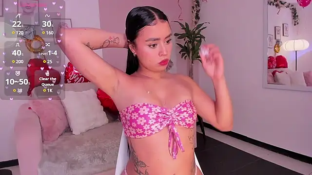 meli ortiz  online show from February 15, 12:43 pm