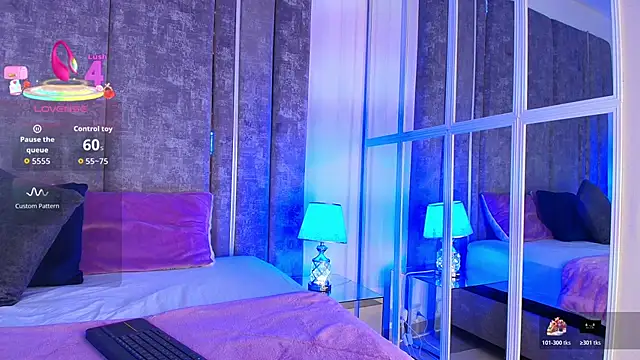 Snapshot of AliDiaz_ chatting on November 20, 7:24 pm AliDiaz online show from November 20, 7:24 pm