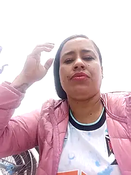 kamila lovee online show from March 2, 5:04 pm