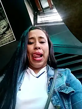 kamila lovee online show from March 20, 10:40 pm