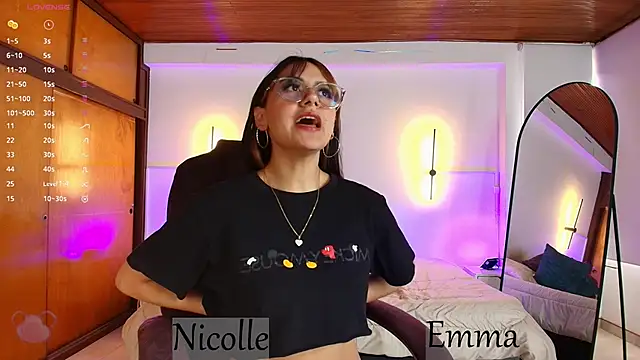  Emma11 online show from February 11, 7:16 pm