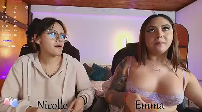  Emma11 online show from March 12, 1:36 am