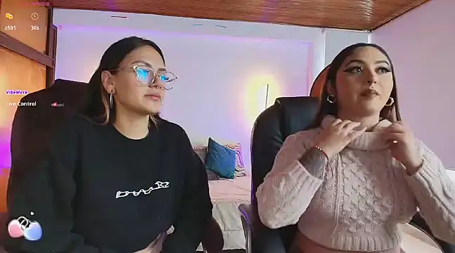  Emma11 online show from March 22, 7:31 pm