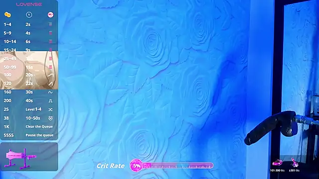 Snapshot of Sarahi_Camila chatting on October 17, 10:12 pm Sarahi Camila online show from October 17, 10:12 pm