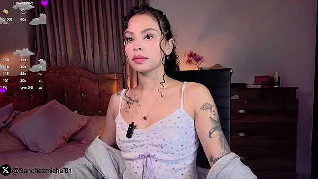 Marivimichel1 online show from February 23, 9:22 am