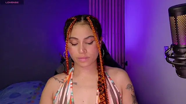 Marivimichel1 online show from November 1, 7:05 pm