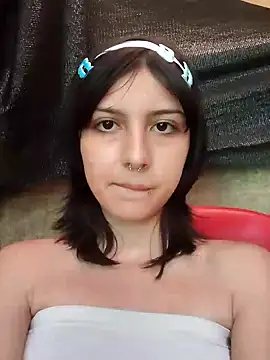 Maiden-Hot online show from February 8, 7:38 pm