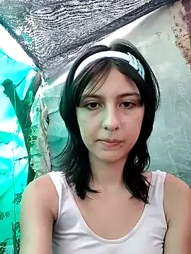 Maiden-Hot online show from February 15, 8:43 pm