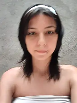 Maiden-Hot online show from February 16, 9:59 pm