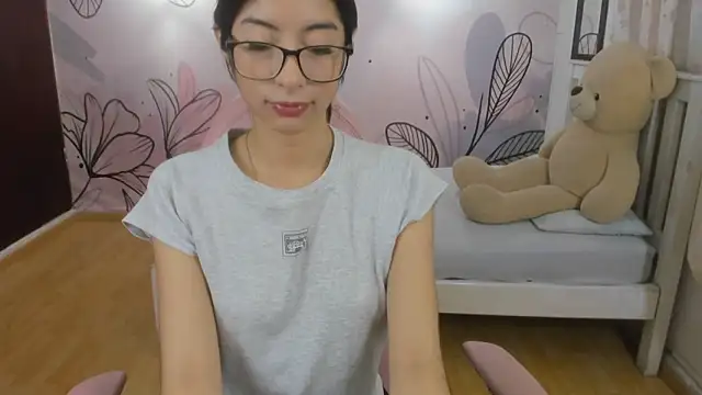 Snapshot of mia_vanucci1 chatting on February 2, 2:59 am mia vanucci1 online show from February 2, 2:59 am