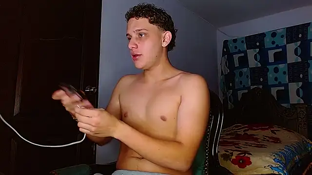 Thomas May4rs online show from November 8, 2:45 am