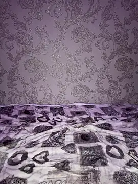 Snapshot of Arielle_Swan chatting on February 3, 6:39 pm Arielle Swan online show from February 3, 6:39 pm