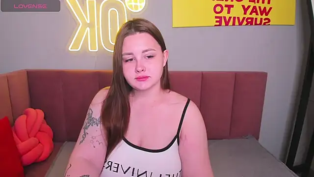 MargaretRoyy online show from October 1, 2:06 am