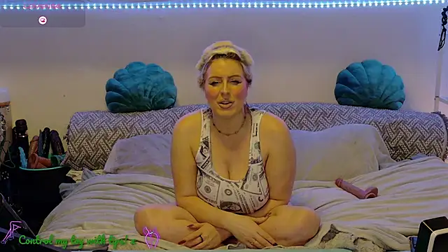 GoddessAlimony online show from February 1, 6:00 am