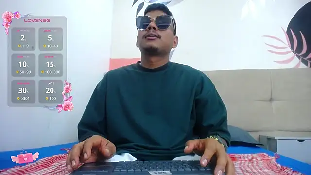 Saipadpuer30 online show from March 9, 7:37 pm