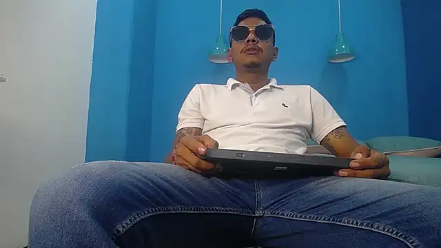 Saipadpuer30 online show from March 11, 7:14 pm