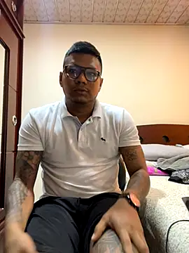 Saipadpuer30 online show from November 5, 11:10 am