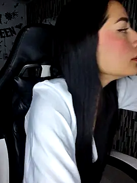 Marce0 online show from October 6, 12:30 am