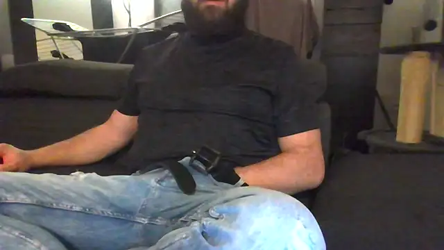 Snapshot of Zer_oki chatting on February 19, 11:36 pm Zer oki online show from February 19, 11:36 pm